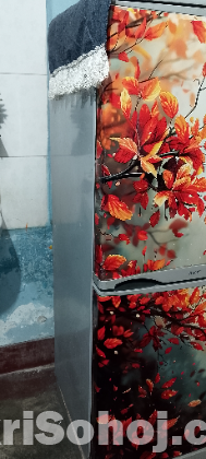 পুরাতন রেফ্রিজারেটর (Walton )বিক্রয় হবে